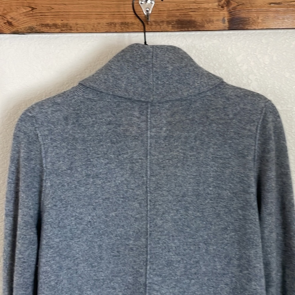 Cynthia Rowley 100% 2-Ply Cashmere Shawl Collar Cardigan Sweater L Gray Cozycore - Picture 9 of 12